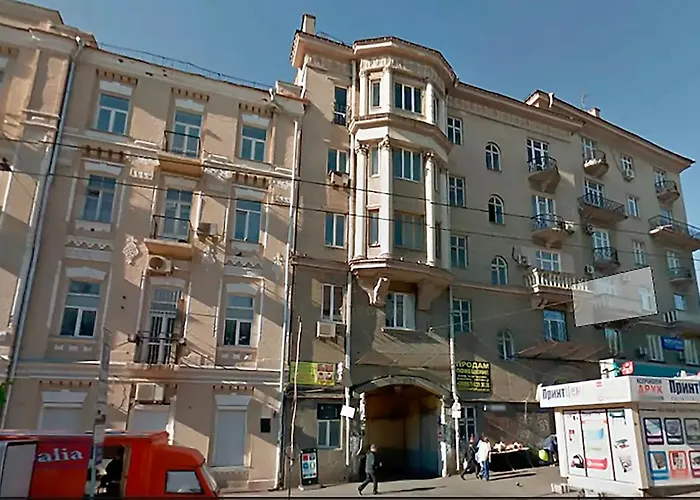 Home Hotel Apartments On Lva Tolstogo